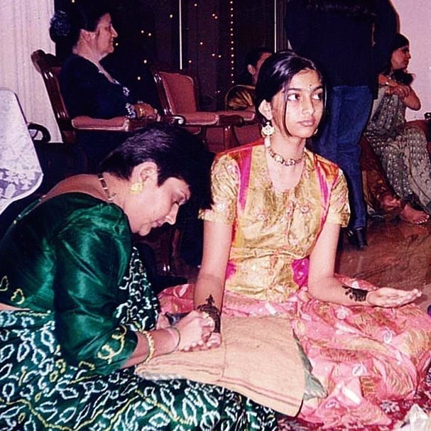 sonam-kapoor-old-pic