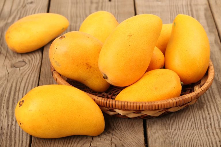 10 Surprising Skin Benefits of Mango