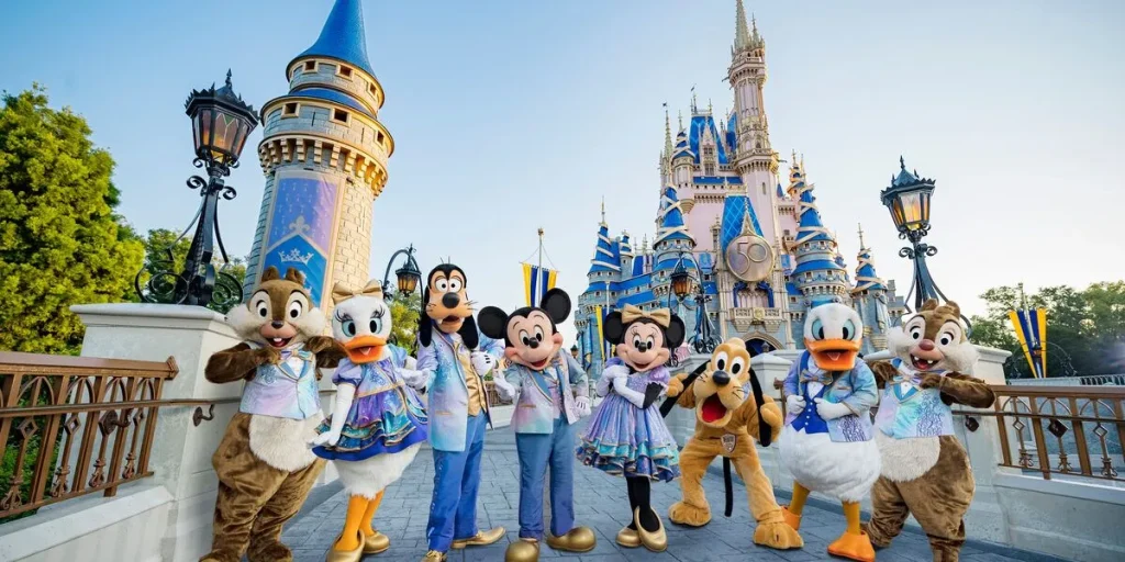 Top 7 Amusement Parks Worldwide to Visit This Year