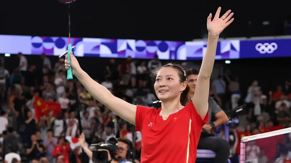 Huang Yaqiong Wins Olympic Gold Before Engagement
