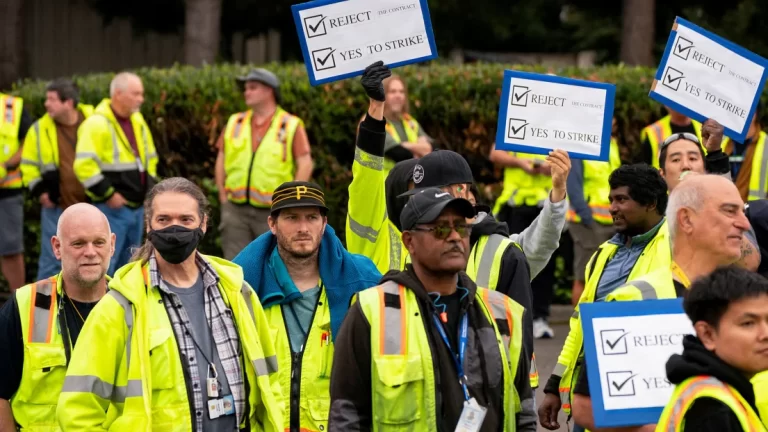 Boeing Strike 2024 Includes 30,000 Workers Demand Fair Wages