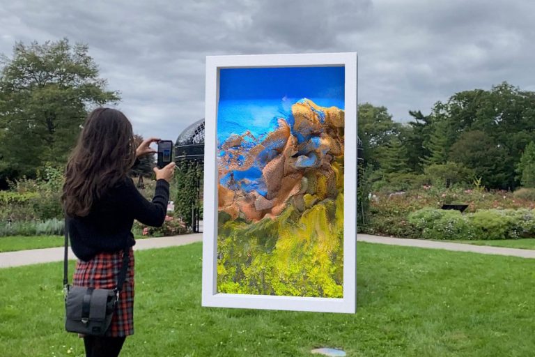 Inside the World’s First Invisible Art Gallery