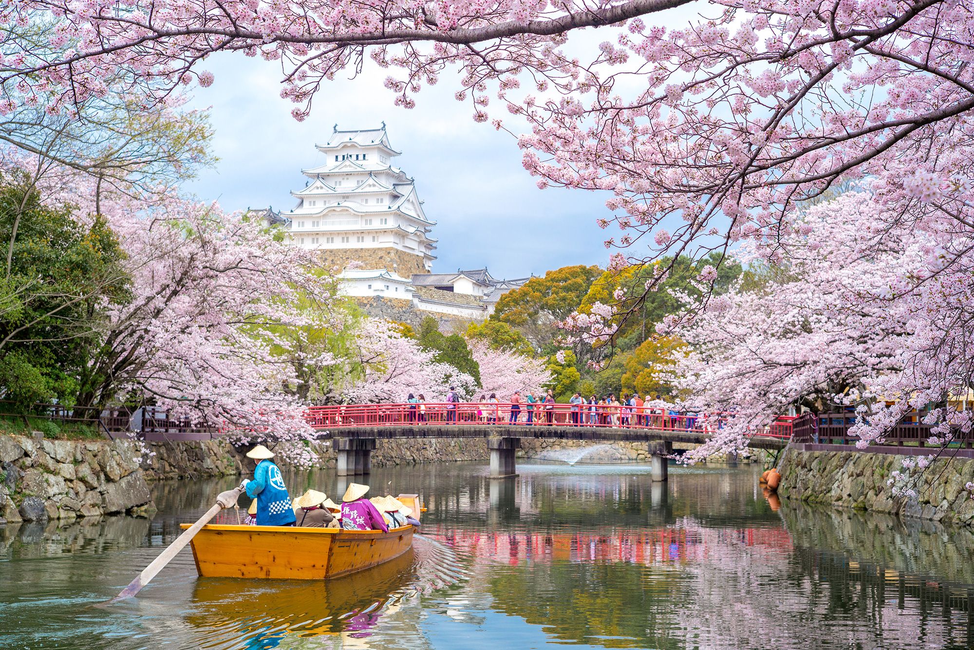 How Small Towns Are Winning the Tourism Game in 2025